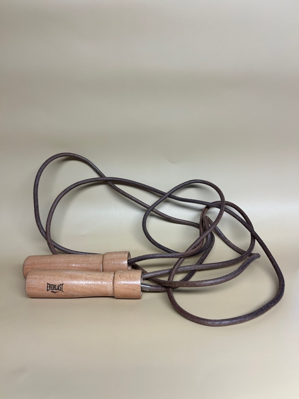 Everlast Leather Cord Jump Rope with Natural Wood Handles
